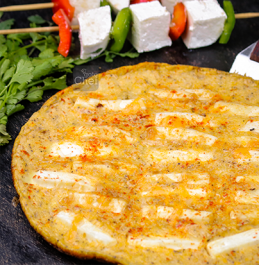 Tandoori Paneer Eggizza Recipe